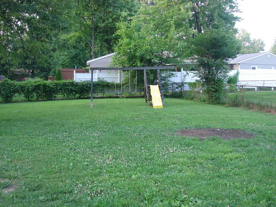 2nd image of 434 Odin Dr