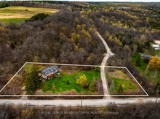 15585 Clayhill Rd, Halton Hills, ON L7G 4S8
