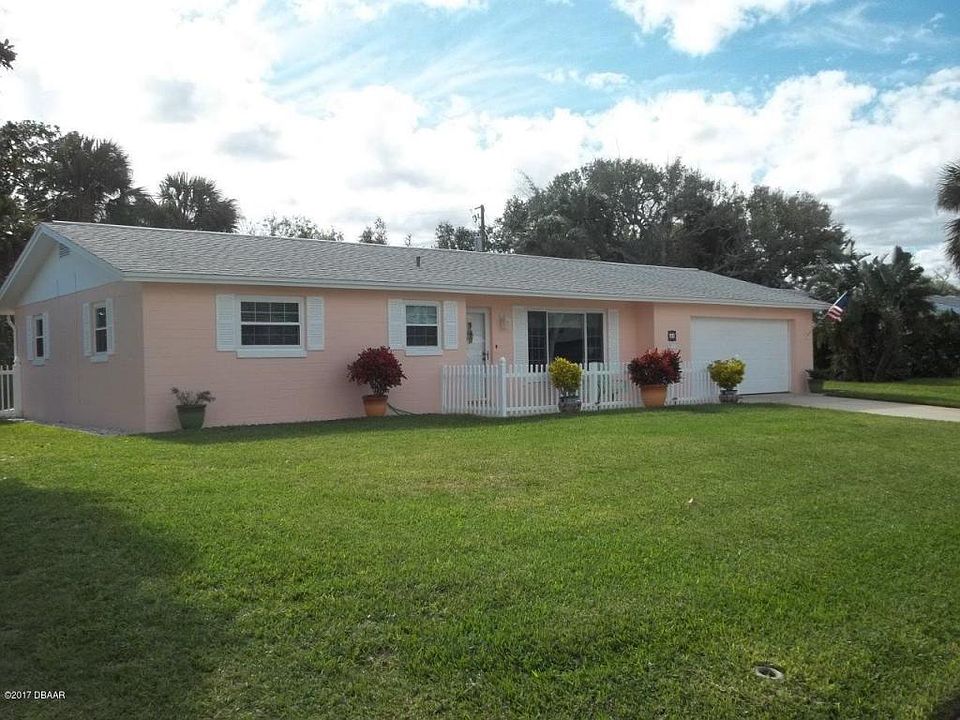 1st image of 42 Longfellow Cir