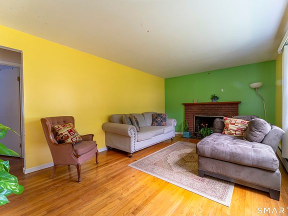 3rd image of 79 Federal Street