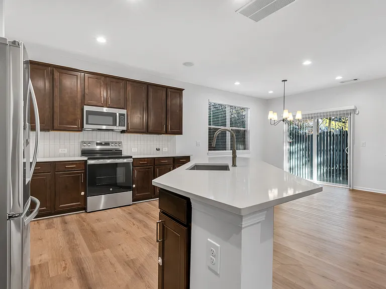 1633 Trailview Way — Photo 9