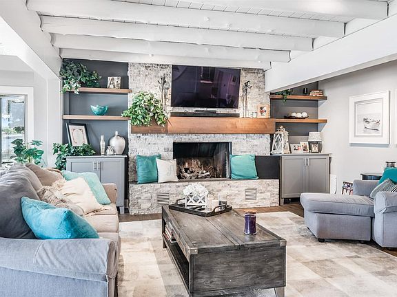 Living Room - Main Level