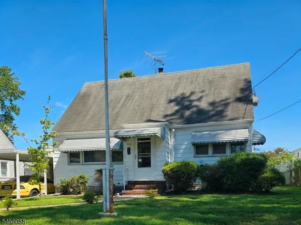 895 Apgar Ter, Rahway City, NJ 07065