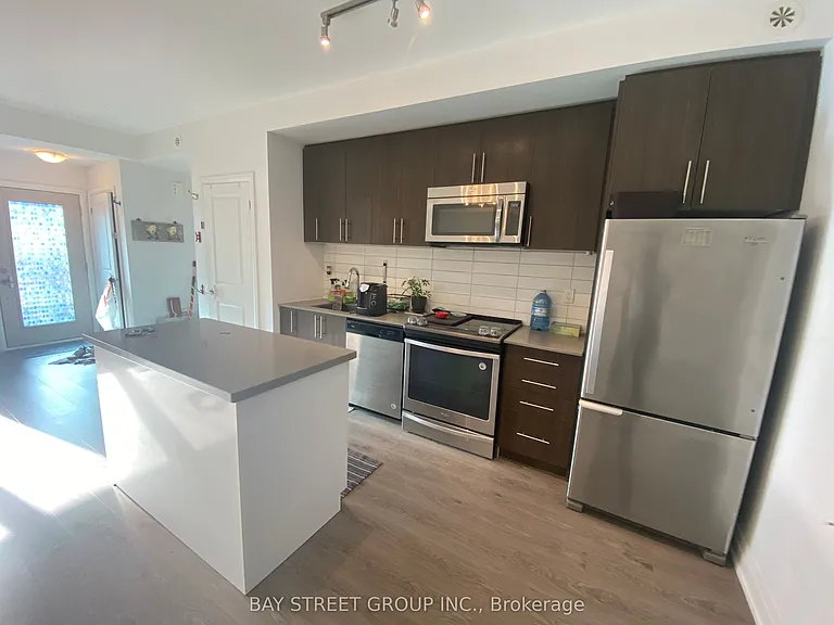 780 Sheppard Ave E #53 — Photo 4