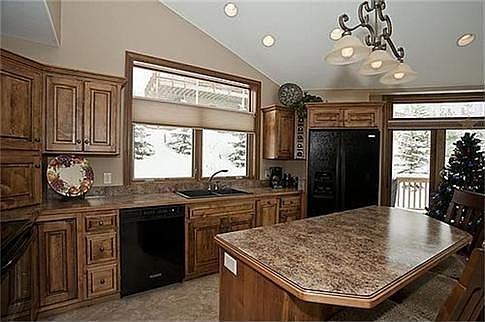 Large kitchen with Granite benchtops