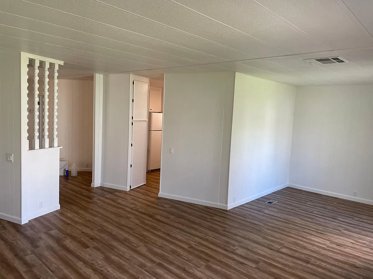 Building Photo - 10971 Las Casitas Ln