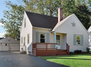 49 Burling Rd, Rochester, NY 14616