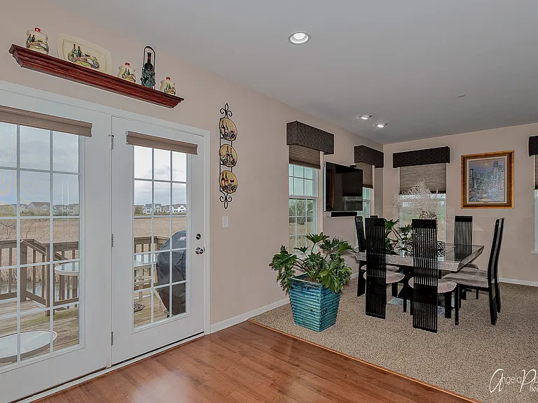 9870 Williams Dr — Photo 6