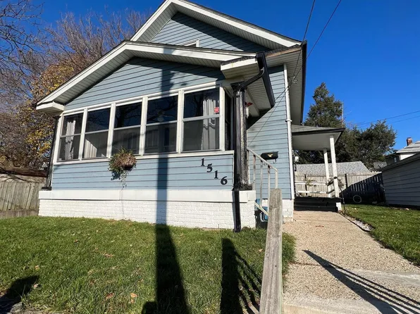 1516 6th Ave, Rockford, IL 61104