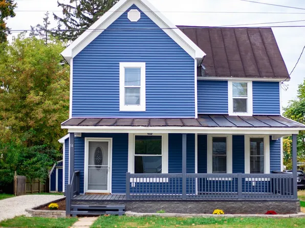 54 3rd St, Shelby, OH 44875