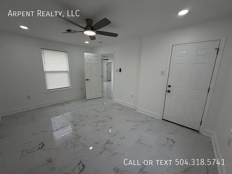 1720 Aycock St #B — Photo 6