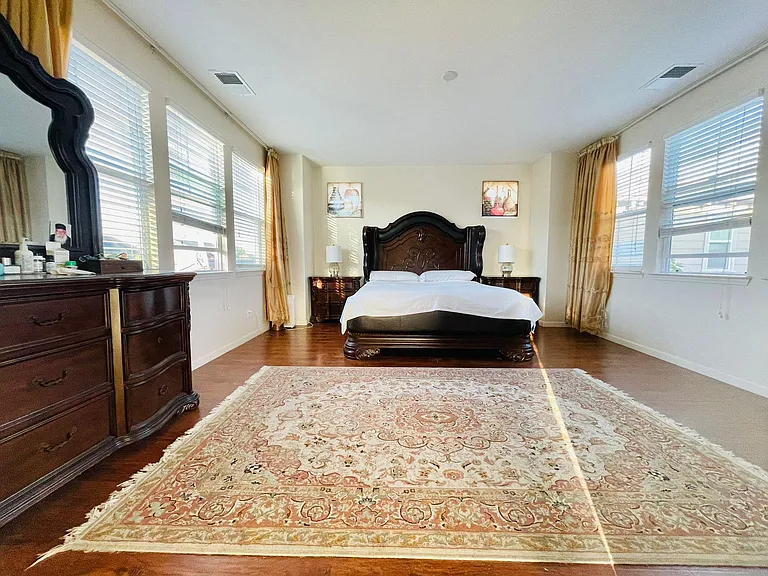 381 W Alameda Dr — Photo 27