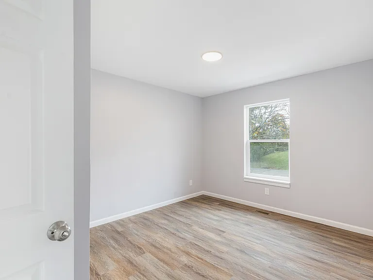 6900 Seaver Dr #1-2 — Photo 15