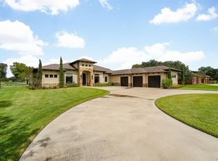 3710 Westerdale Dr, Weston Lakes, TX 77441
