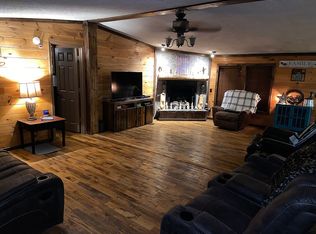 126 Velvet Ridge Rd, Bradford, AR 72020