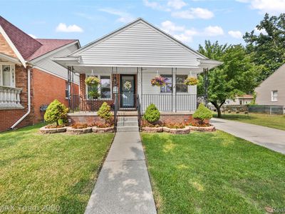 7841 Mead St, Dearborn, MI, 48126
