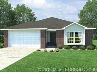 1701 S 10th St, Broken Arrow, OK 74012