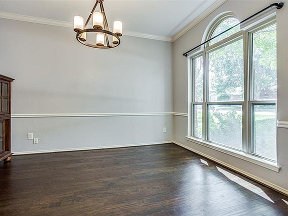 5th image of 2505 Cheverny Dr