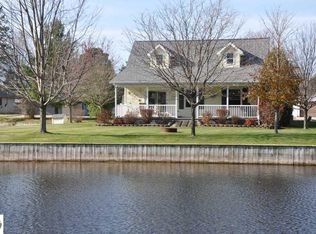 117 Tuscaroras Trl, Prudenville, MI 48651