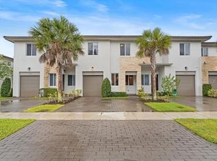 1241-1241 Pioneer Way, West Palm Beach, FL 33411