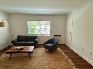 5471 SW 78th St #14B, Miami, FL 33143