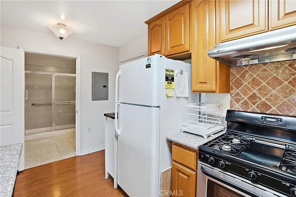 1 bed, 530 sqft, $1,850 — Photo 4