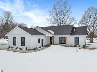 4771 Arbor Grove Dr, Traverse City, MI