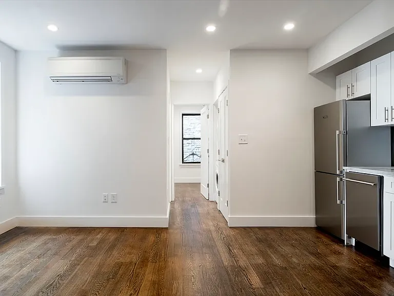 42 Grand St #3 — Photo 1