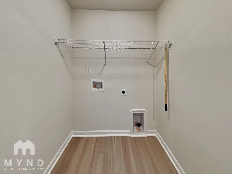 282 Royal Meadow Dr — Photo 26