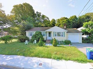 527 Elm St, Braintree, MA 02184