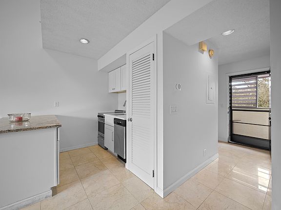 4th image of 1255 Ponce Island Dr #F774