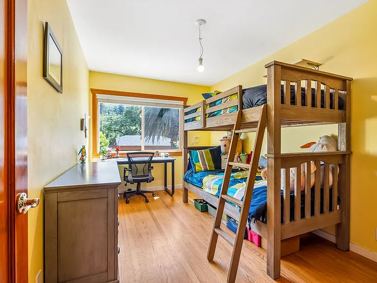 Upstairs Bedroom
