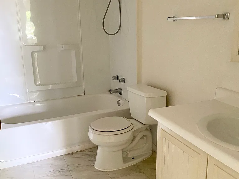 600 Tingley Ave #4 — Photo 26