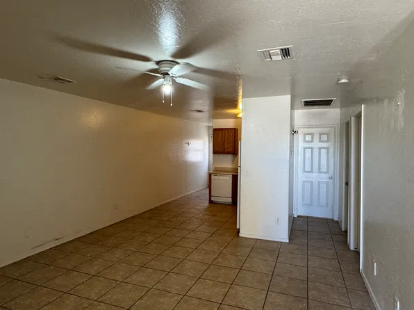 4120 N Montezuma Dr #B, Eloy, AZ 85131