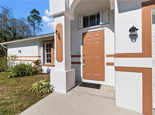 537 41st Ave NE, Naples, FL 34120