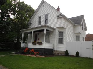 1804 17th Ave, Moline, IL 61265