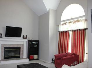 1213 SE London Way, Lees Summit, MO 64081