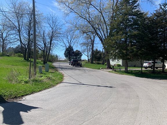5th image of 9121 W 133rd Ln