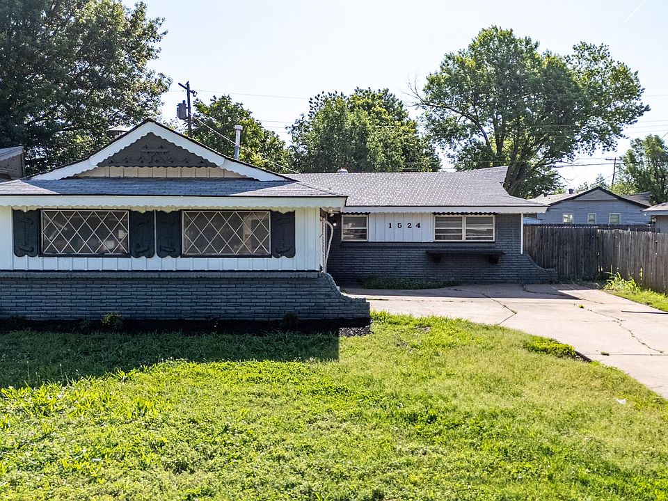 1st image of 1524 Hampton Dr