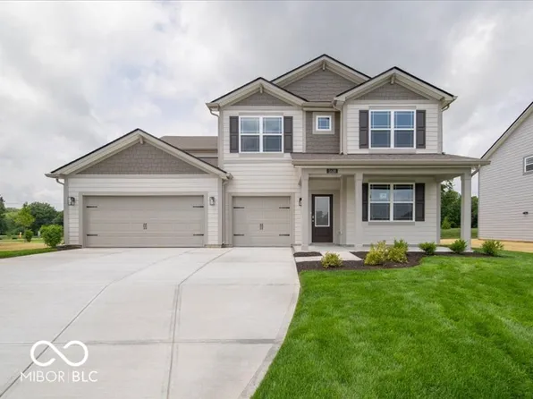1618 Trichel Dr, Greenwood, IN 46143