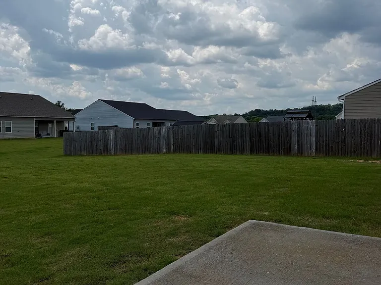132 Verona Dr NW — Photo 34