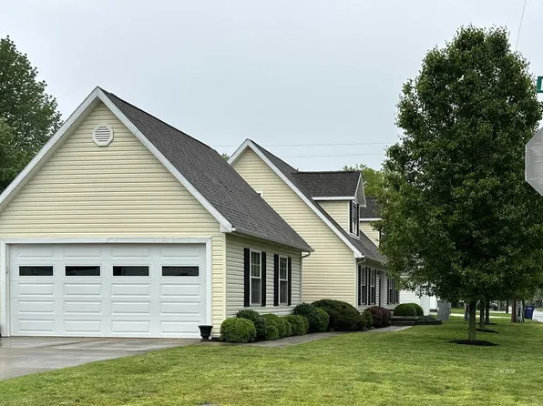 21 Euclid Dr, Athens, OH 45701