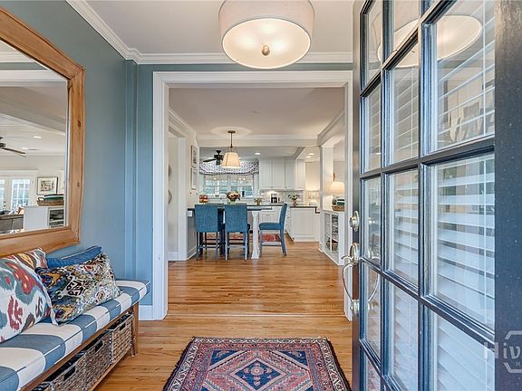 3rd image of 195 Rock Glen Road