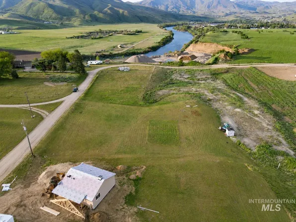 Hanson Dr, Horseshoe Bend, ID 83629
