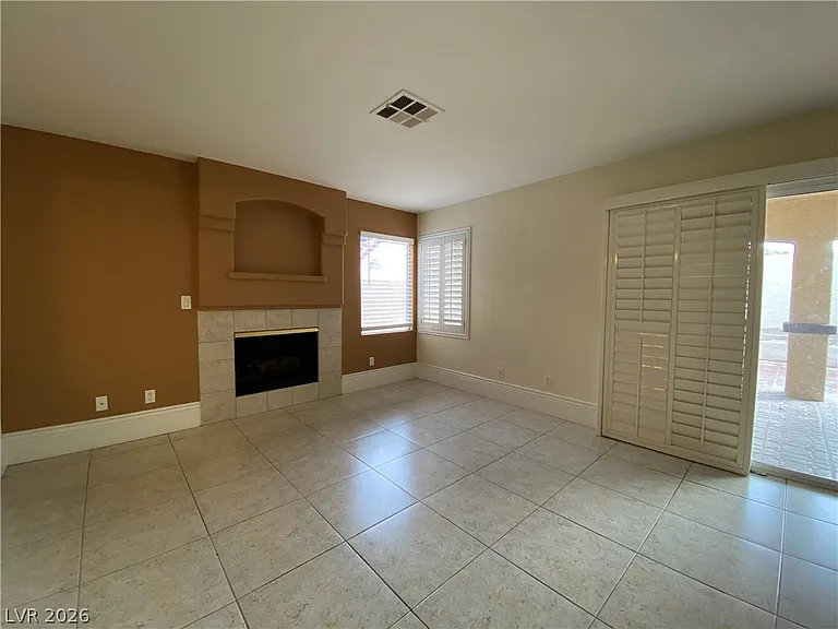 8111 Cimarron Meadows Way — Photo 5