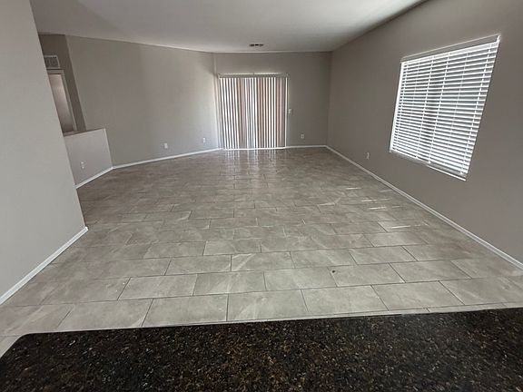 3rd image of 597 W Vekol Ct
