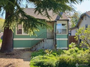 12046 Dayton Ave N, Seattle, WA