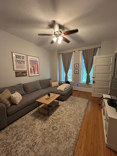 1617 W Cornelia Ave #1 Photo 1