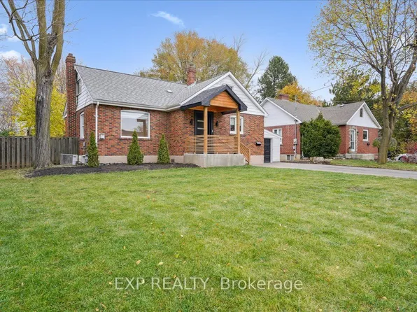 10 Harold St, Brampton, ON L6Y 1C7