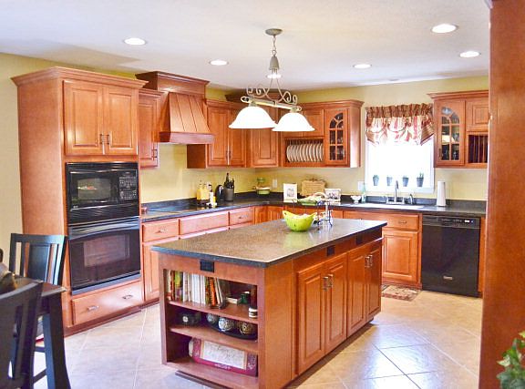Kitchen 1
